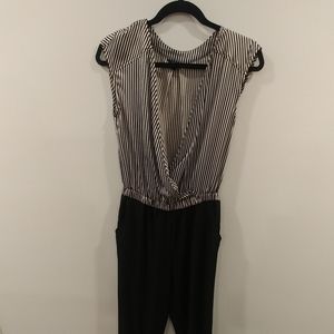 Guess pantsuit